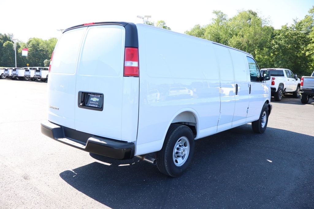 2026 Chevrolet Express 2500 Work Van Cargo