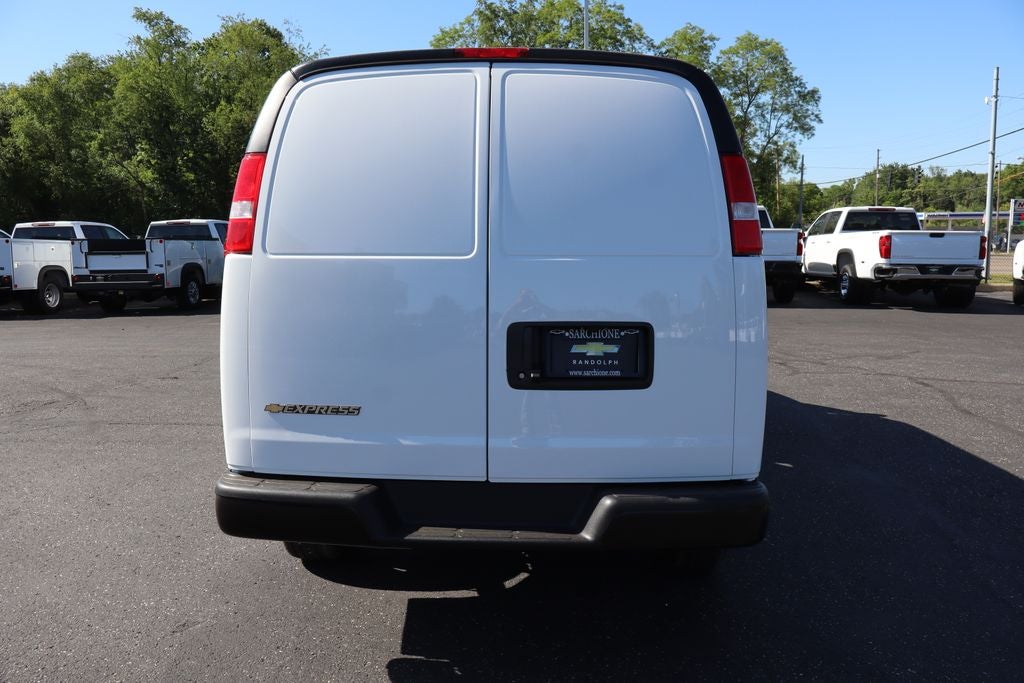2026 Chevrolet Express 2500 Work Van Cargo