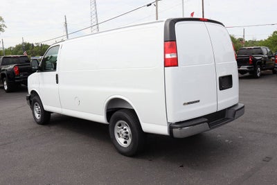 2025 Chevrolet Express 3500 Work Van Cargo