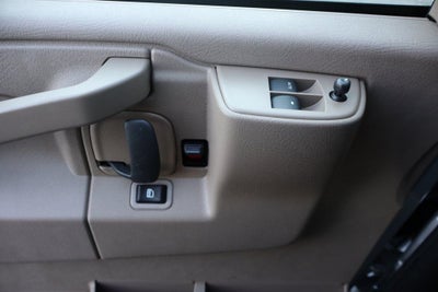 2025 Chevrolet Express 3500 Work Van Cargo