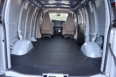 2025 Chevrolet Express 3500 Work Van Cargo