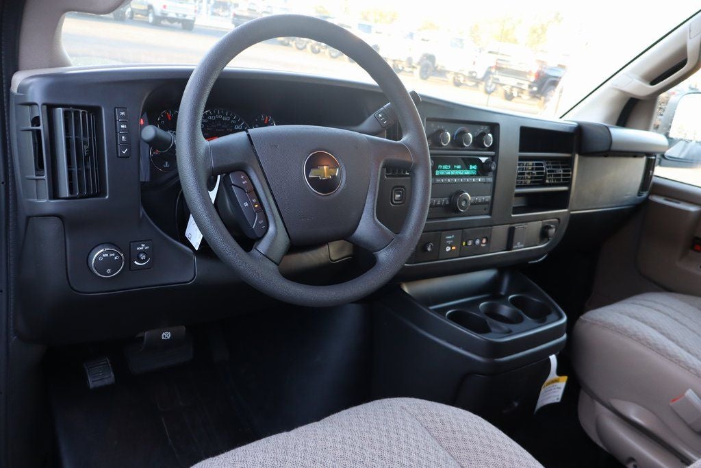 2025 Chevrolet Express 3500 Work Van Cargo