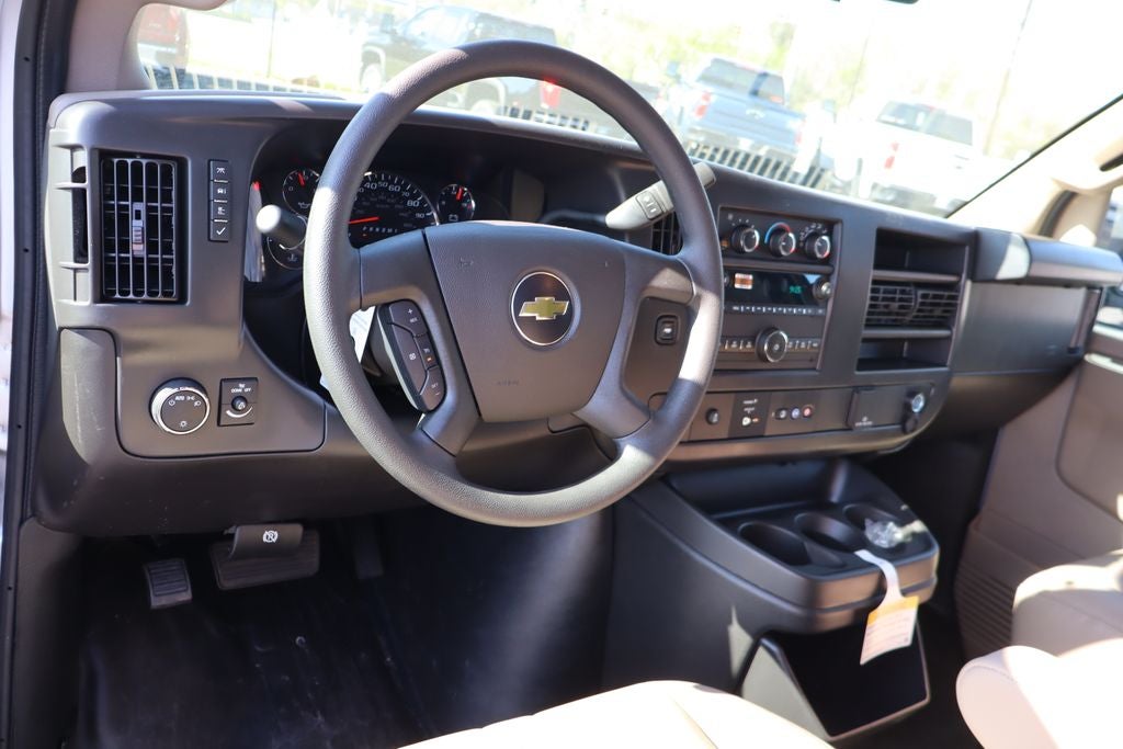 2025 Chevrolet Express 3500 Work Van Cargo
