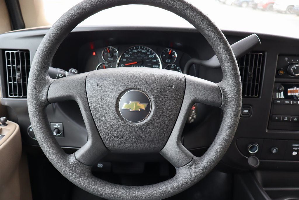2025 Chevrolet Express 3500 Work Van Cargo