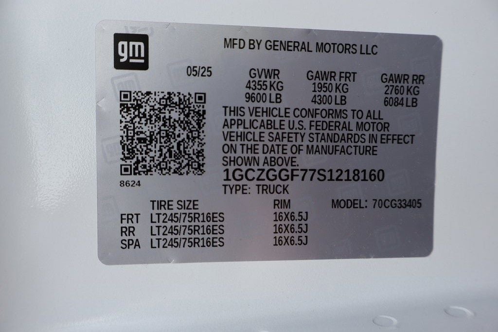 2025 Chevrolet Express 3500 Work Van Cargo