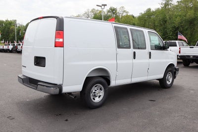2025 Chevrolet Express 3500 Work Van Cargo