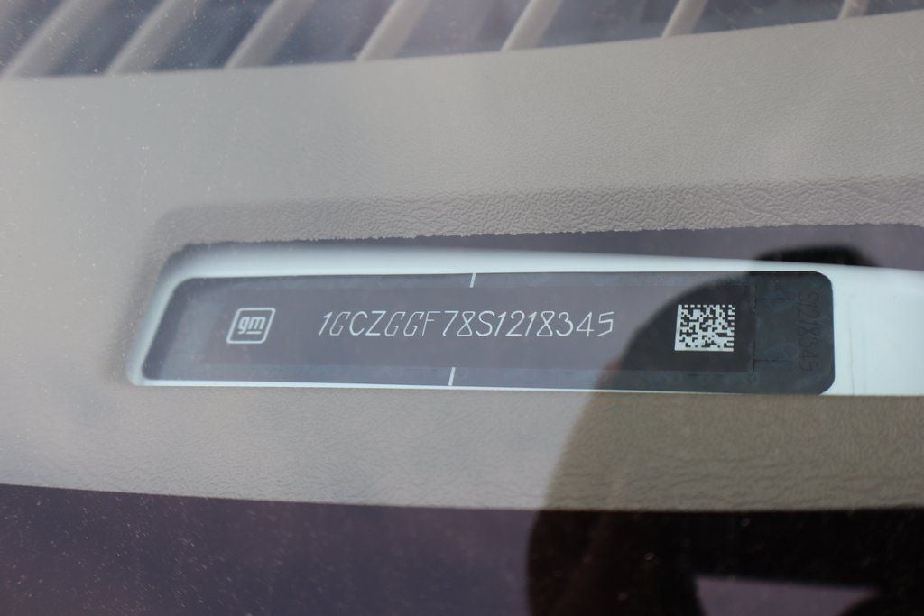 2025 Chevrolet Express 3500 Work Van Cargo