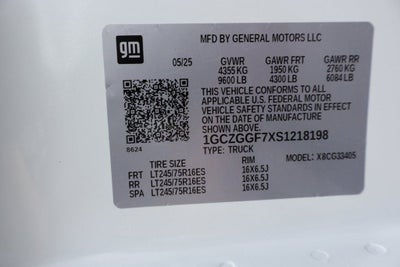 2025 Chevrolet Express 3500 Work Van Cargo