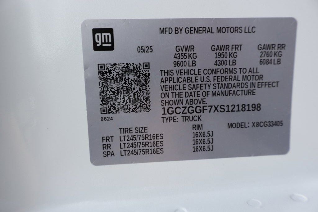 2025 Chevrolet Express 3500 Work Van Cargo