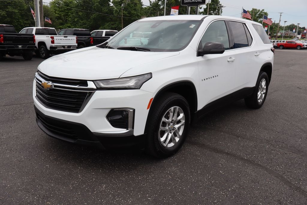 2023 Chevrolet Traverse LS