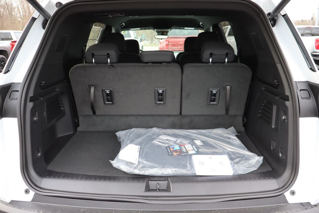 2026 Chevrolet Traverse LT 2LT