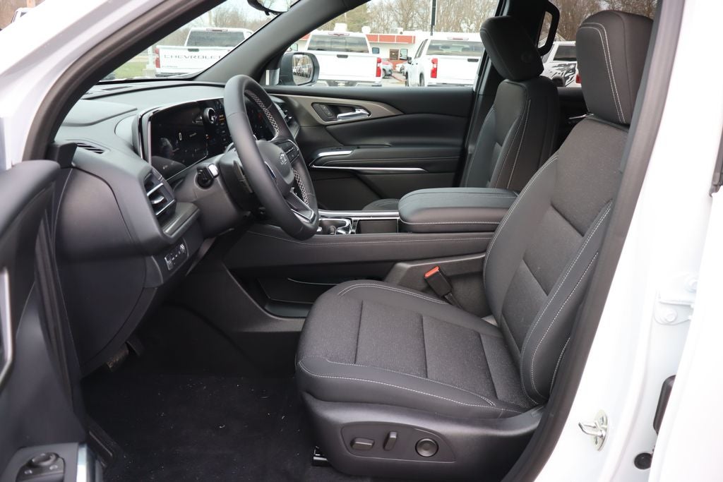 2026 Chevrolet Traverse LT 2LT