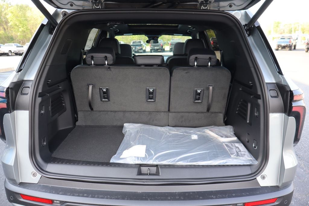 2026 Chevrolet Traverse LT 2LT