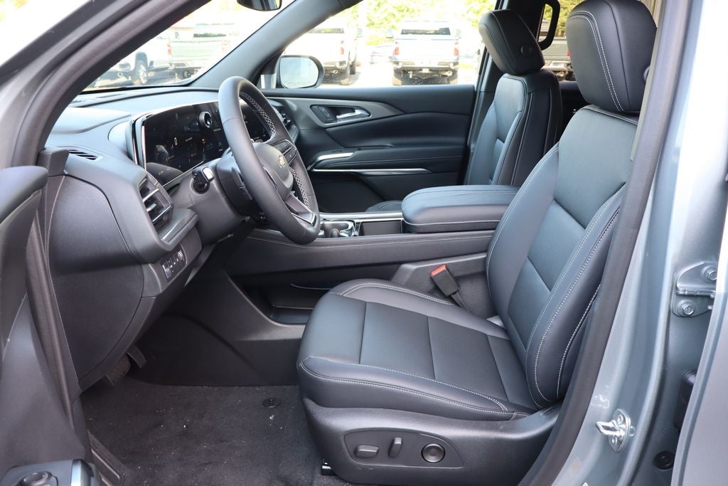 2026 Chevrolet Traverse LT 2LT