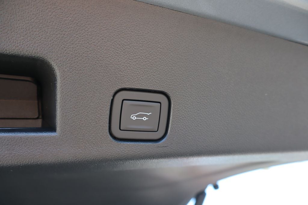 2026 Chevrolet Traverse LT 2LT