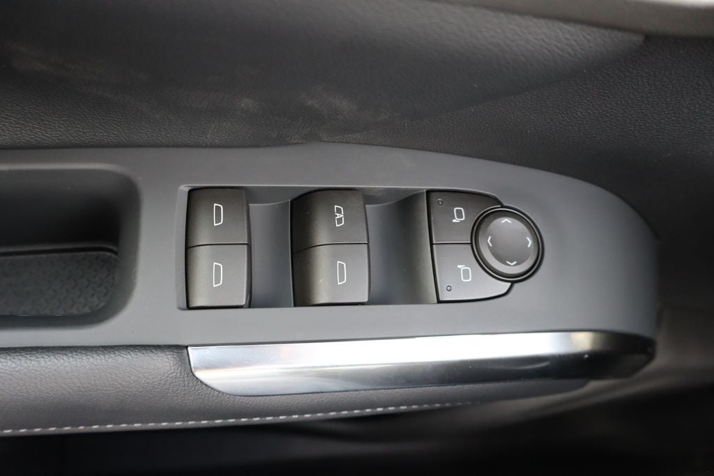 2027 Chevrolet Traverse LT 2LT