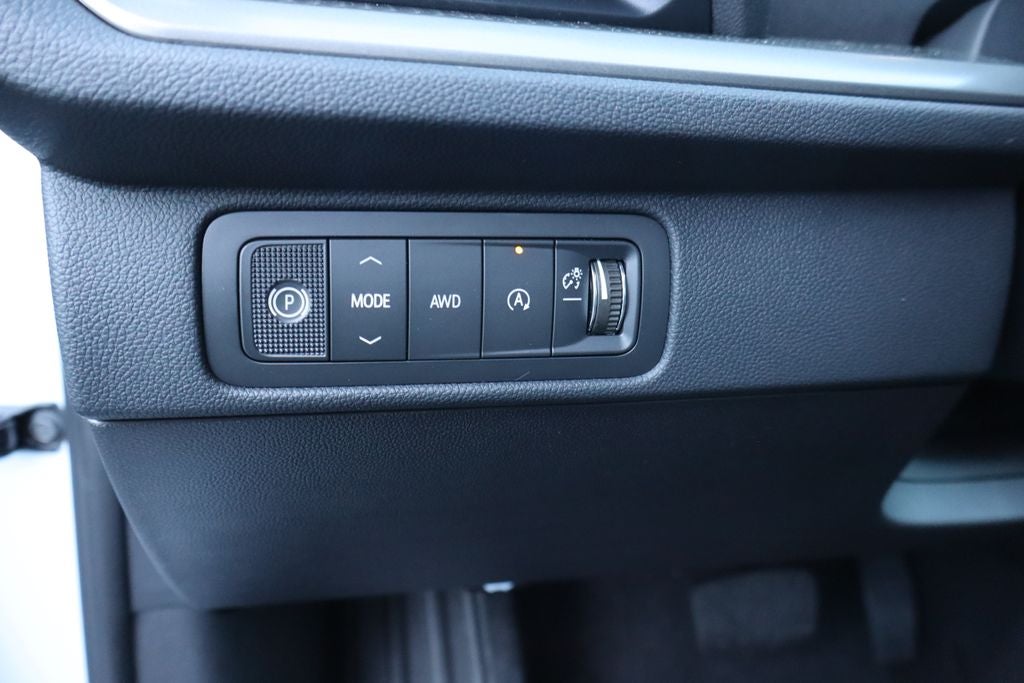 2027 Chevrolet Traverse LT 2LT