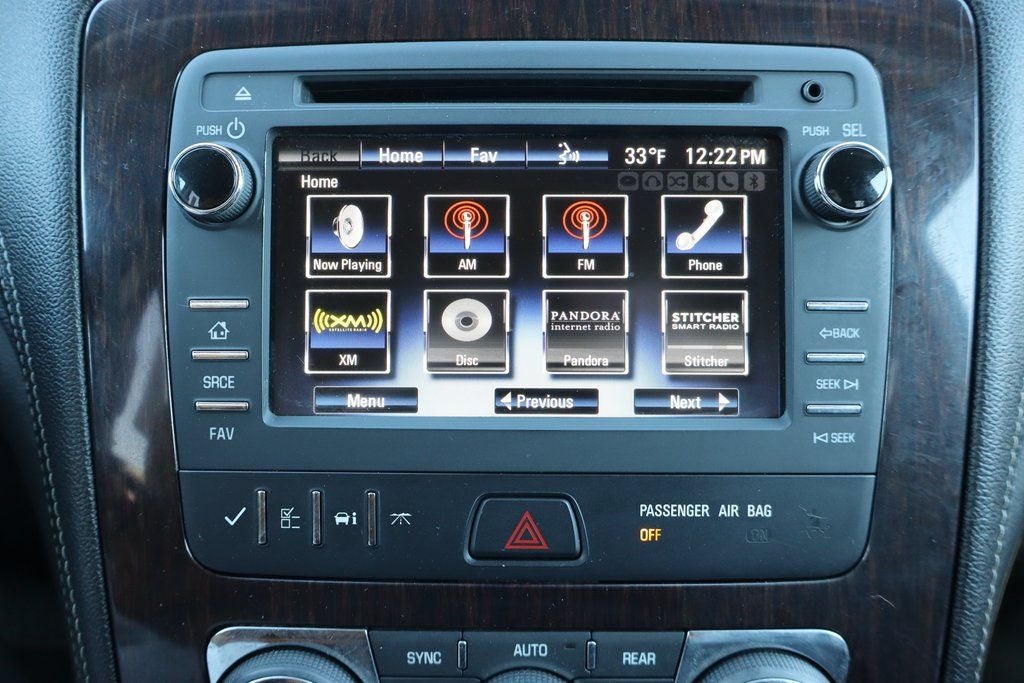 2017 Chevrolet Traverse 2LT