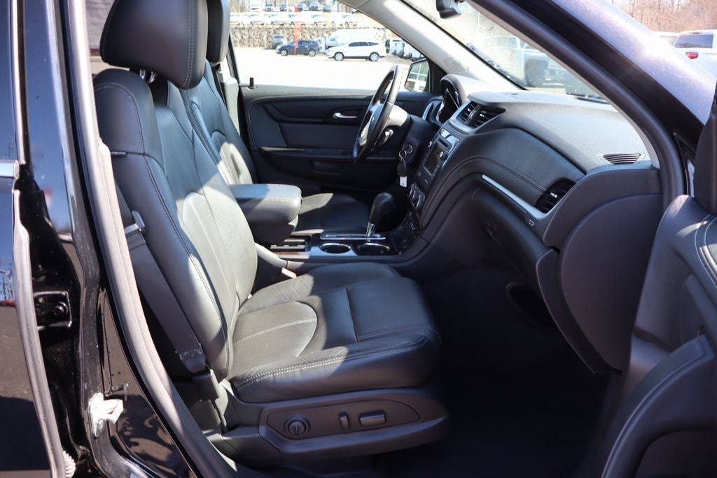 2017 Chevrolet Traverse 2LT