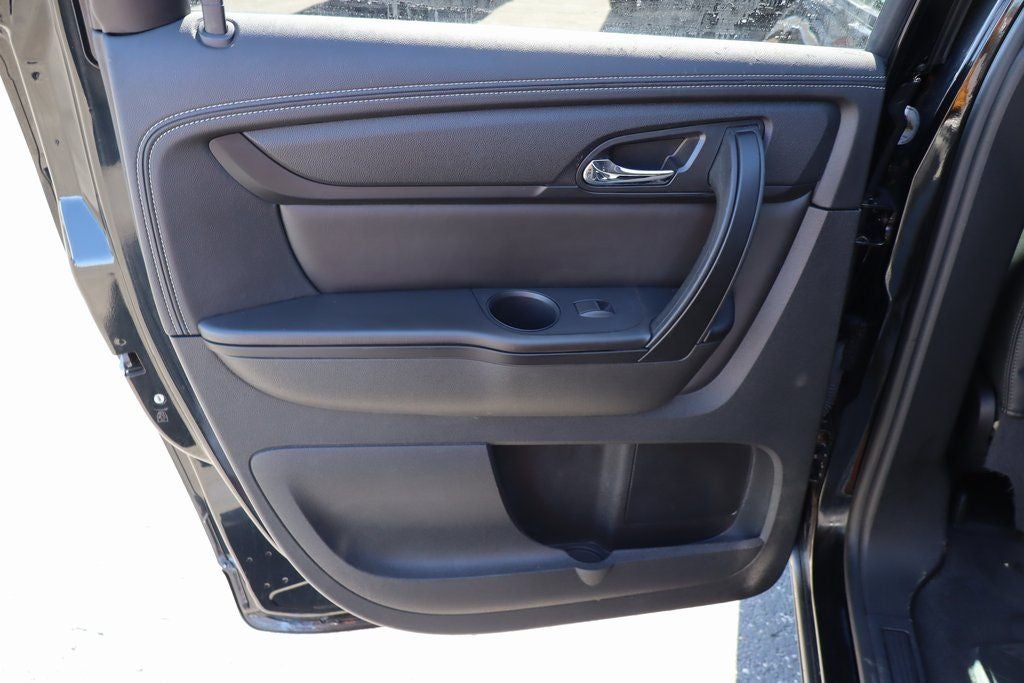 2017 Chevrolet Traverse 2LT