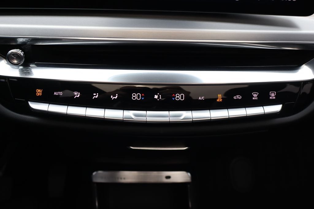 2024 Cadillac LYRIQ Sport