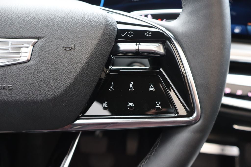 2024 Cadillac LYRIQ Sport