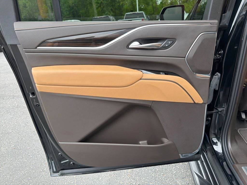 2024 Cadillac Escalade ESV Sport