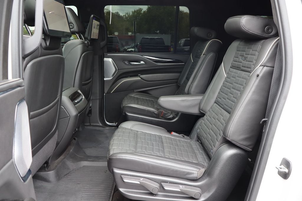 2024 Cadillac Escalade ESV V-Series