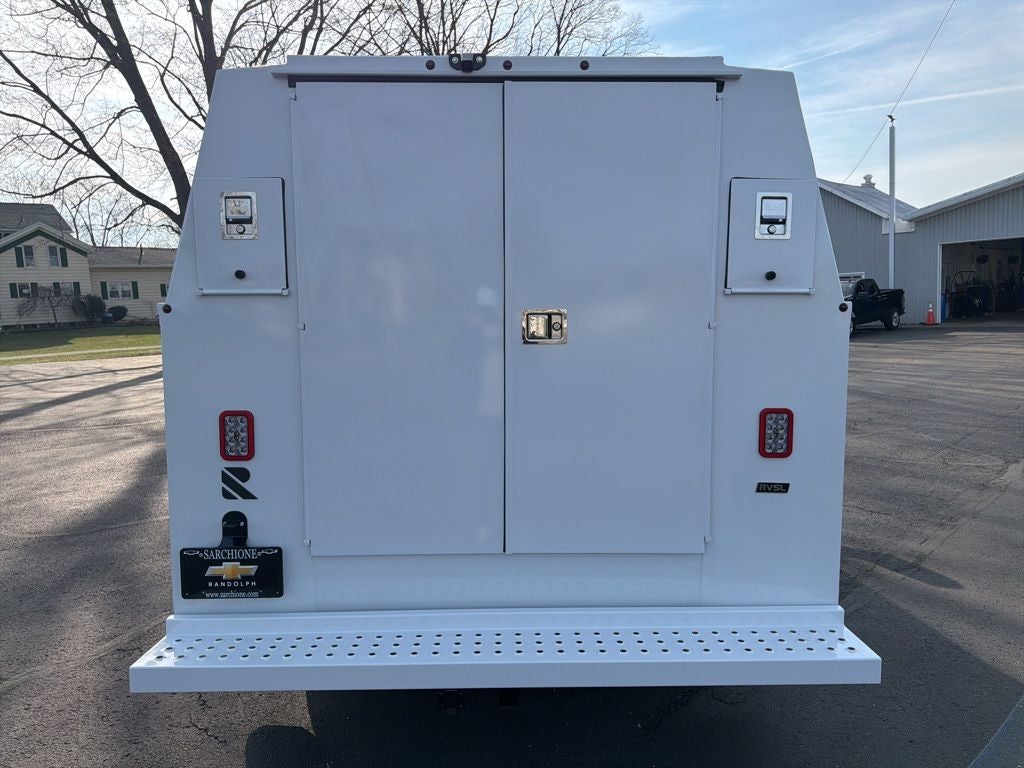 2025 Chevrolet Express 3500 Work Van w/ 11' Reading Enclosed Service Body Cutaway
