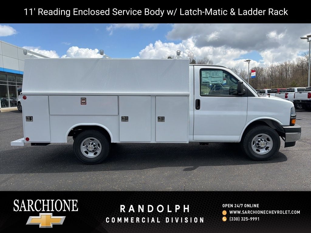 2026 Chevrolet Express 3500 Work Van 11' Reading Enclosed Service Body w/Latch-Matic