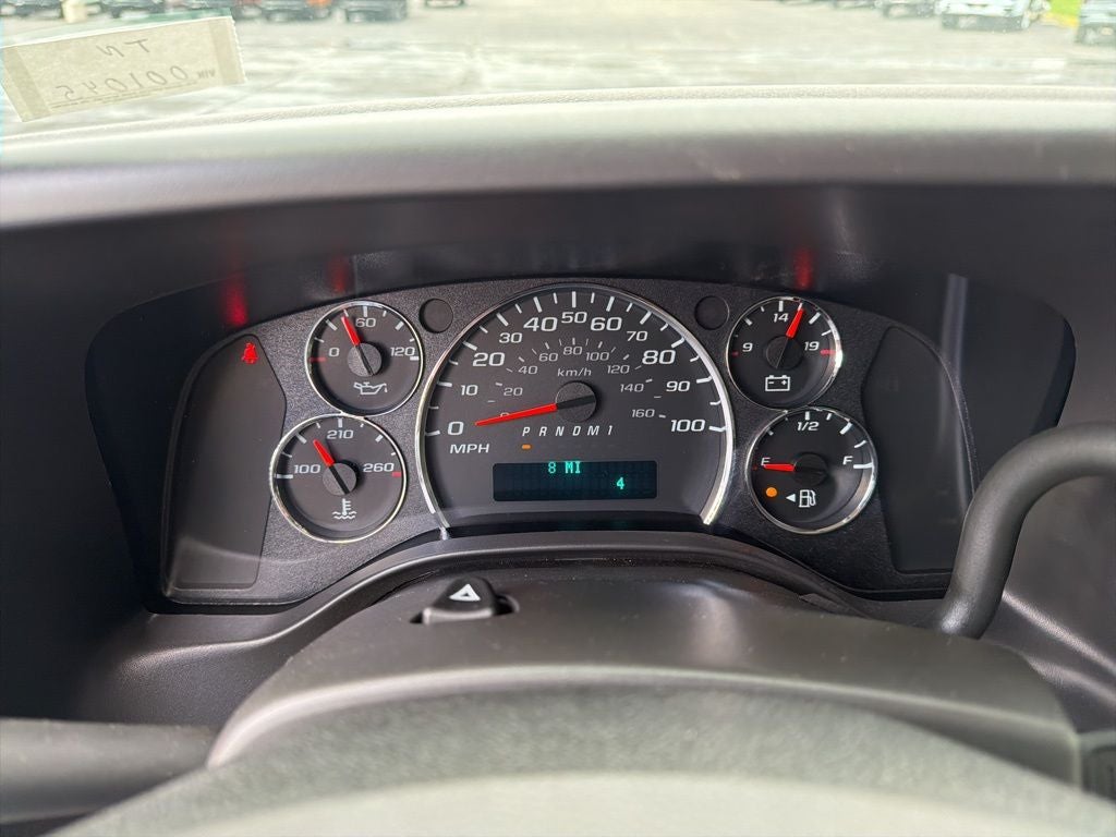 2026 Chevrolet Express 3500 Work Van 11' Reading Enclosed Service Body w/Latch-Matic