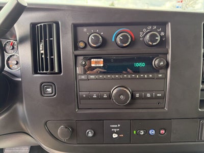 2026 Chevrolet Express 3500 Work Van 11' Reading Enclosed Service Body w/Latch-Matic