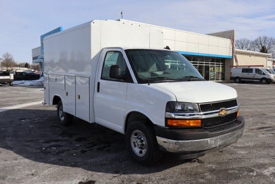 2026 Chevrolet Express 3500 Work Van w/ Reading Aluminum Roof Service Body Cutaway