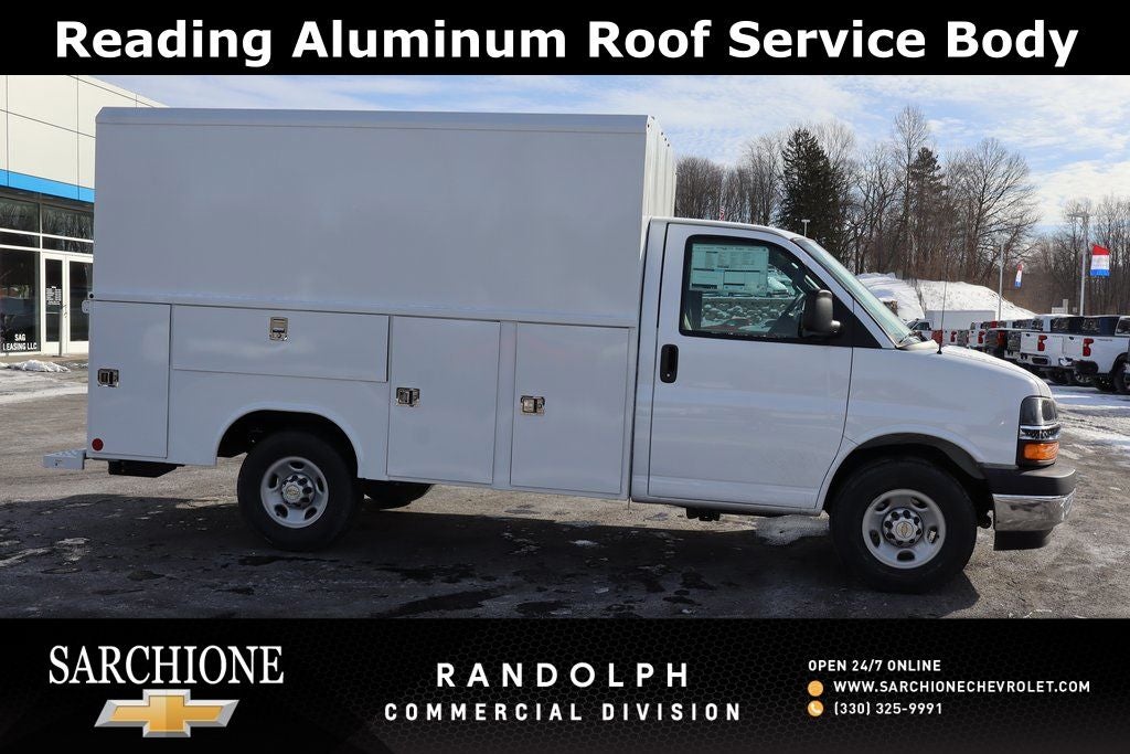 2026 Chevrolet Express 3500 Work Van w/ Reading Enclosed Service Body Cutaway