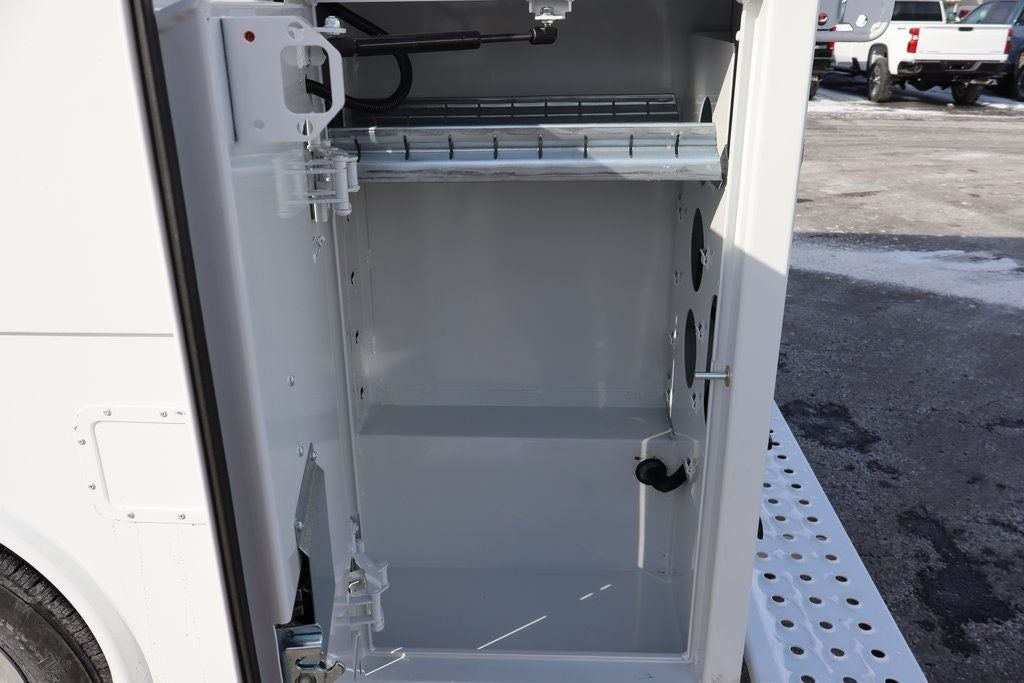 2026 Chevrolet Express 3500 Work Van w/ Reading Enclosed Service Body Cutaway