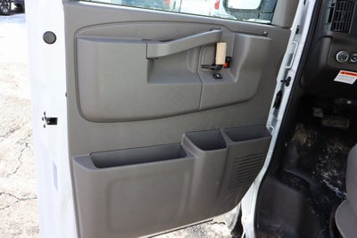 2026 Chevrolet Express 3500 Work Van w/ Reading Enclosed Service Body Cutaway