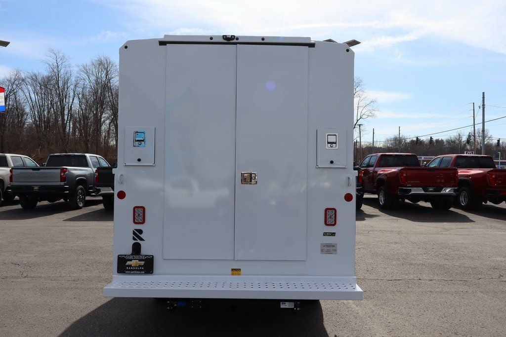 2026 Chevrolet Express 3500 Work Van w/ Reading Enclosed Service Body Cutaway