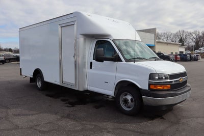 2026 Chevrolet Express 3500 Work Van w/ 16' Rockport FedEx-spec Box Van Cutaway