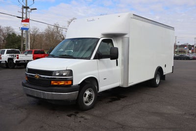2026 Chevrolet Express 3500 Work Van w/ 16' Rockport FedEx-spec Box Van Cutaway