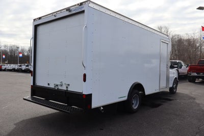 2026 Chevrolet Express 3500 Work Van w/ 16' Rockport FedEx-spec Box Van Cutaway