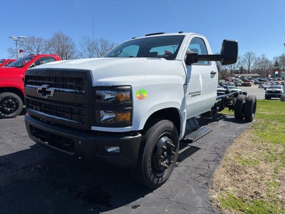 2024 Chevrolet Silverado 6500HD Medium Duty Chassis Work Truck WT DRW