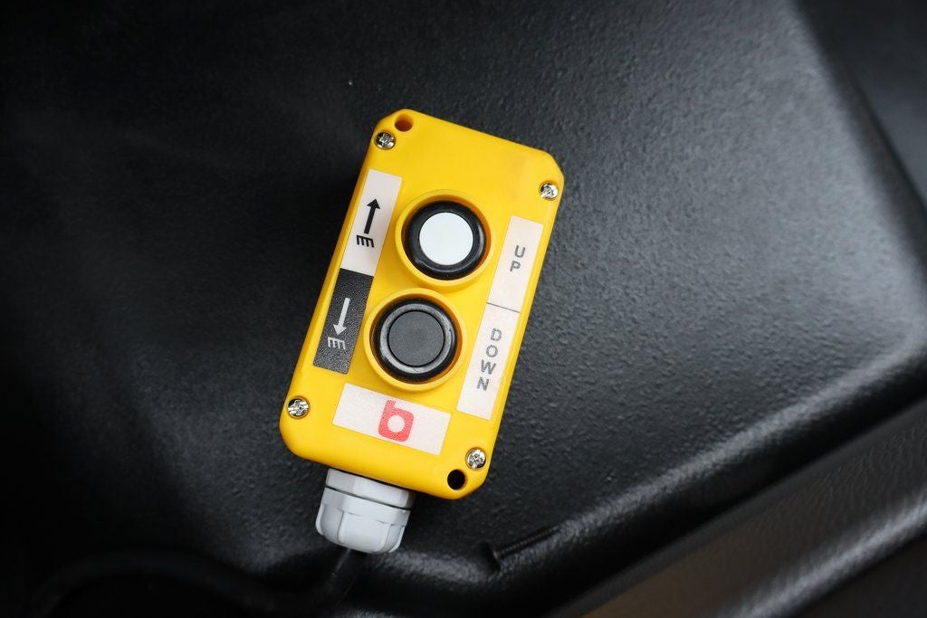 2024 Chevrolet Silverado 5500HD Medium Duty Work Truck WT DRW W/ Starlifter Dumping Skate Body