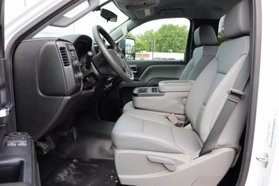 2024 Chevrolet Silverado 5500HD Medium Duty Work Truck DRW w/ 11' Reading Classic II Aluminum Service Body