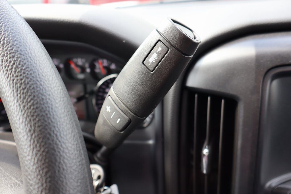 2024 Chevrolet Silverado 5500HD Medium Duty Work Truck DRW w/ 11' Reading Classic II Aluminum Service Body