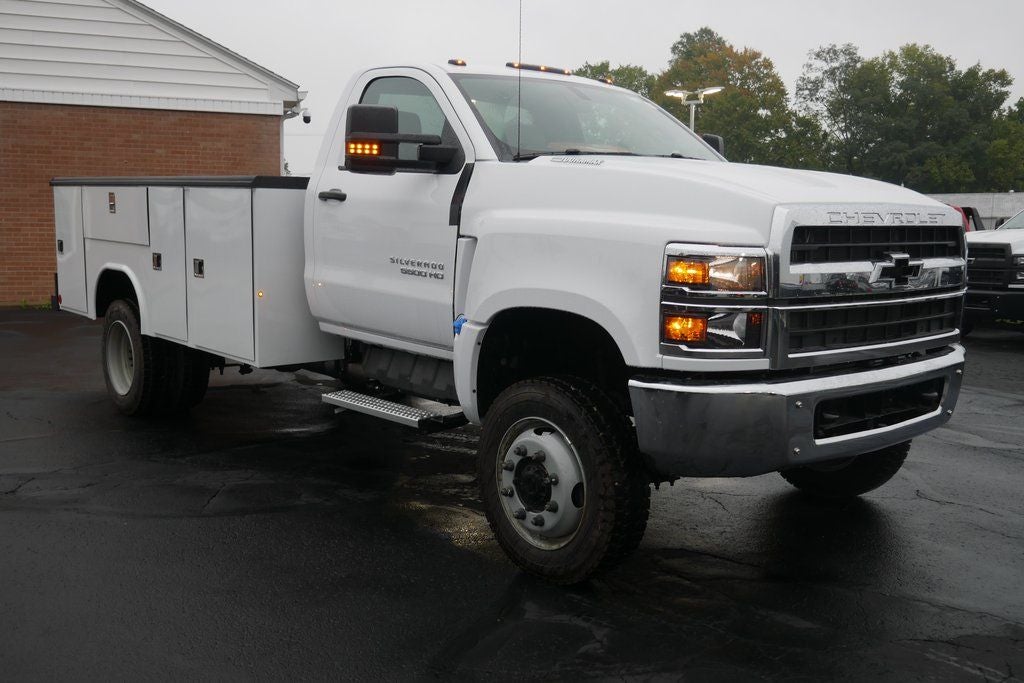 2024 Chevrolet Silverado 5500HD Medium Duty Work Truck w/ 11' Aluminum Latchmatic Service Body