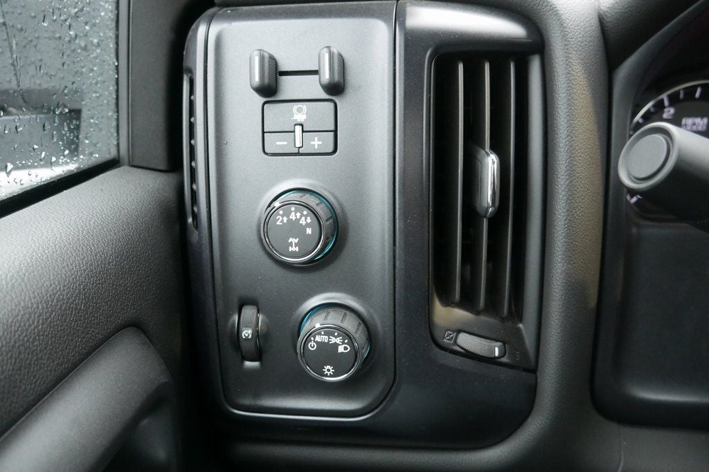 2024 Chevrolet Silverado 5500HD Medium Duty Work Truck w/ 11' Aluminum Latchmatic Service Body