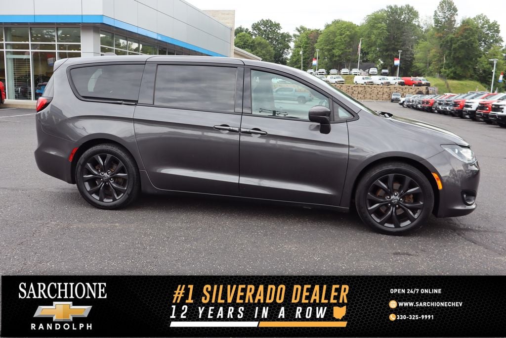 2018 Chrysler Pacifica Touring Plus