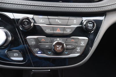 2025 Chrysler Pacifica Hybrid Select