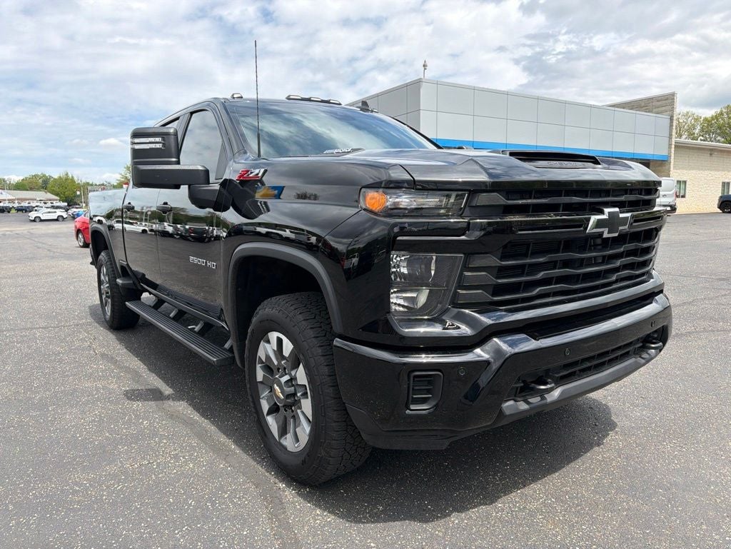 2025 Chevrolet Silverado 2500HD Custom