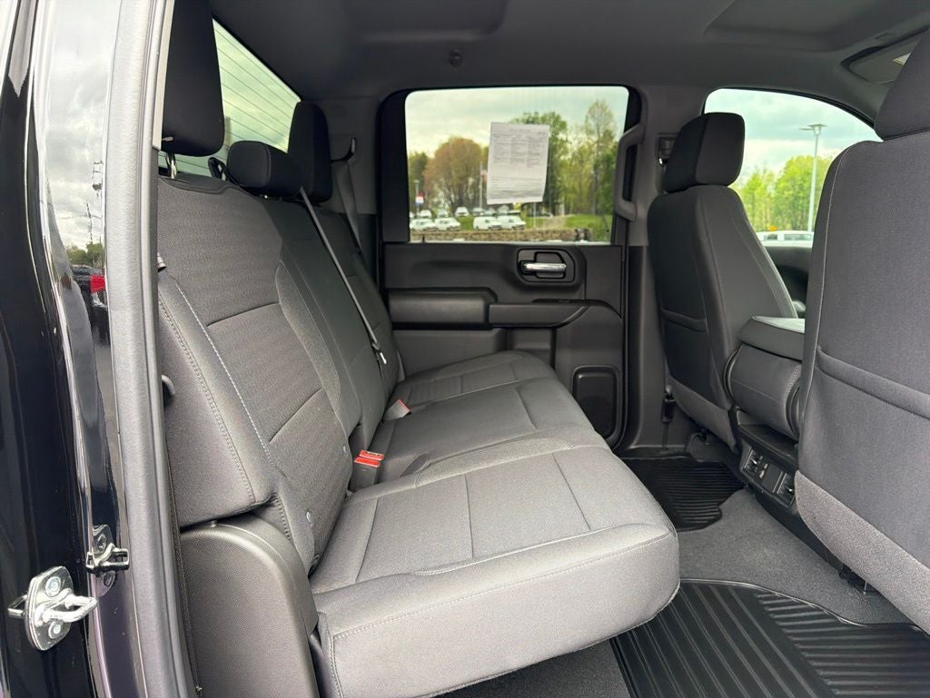 2025 Chevrolet Silverado 2500HD Custom